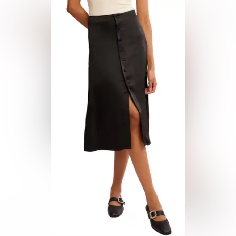 #8 MaxMara Black 100%Linen Button Front Midi Skirt
